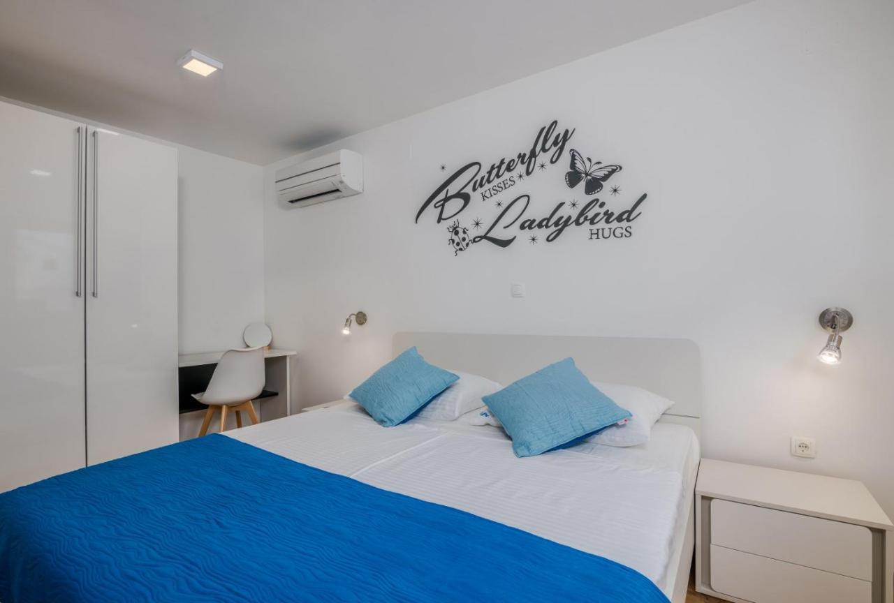 Apartments Elle Luxury Vantacici Malinska Buitenkant foto