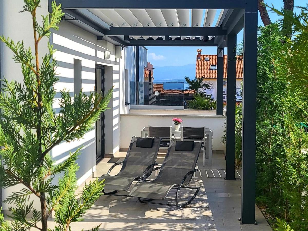 Apartments Elle Luxury Vantacici Malinska Buitenkant foto