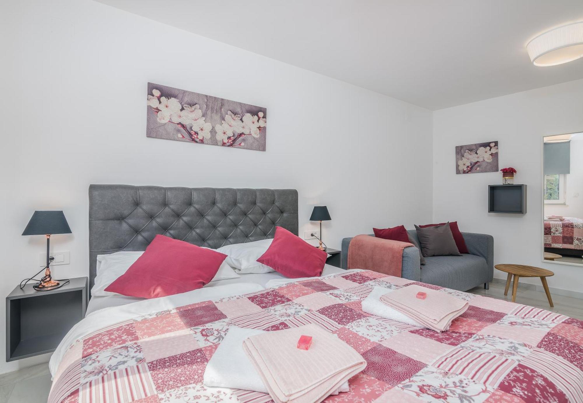 Apartments Elle Luxury Vantacici Malinska Buitenkant foto